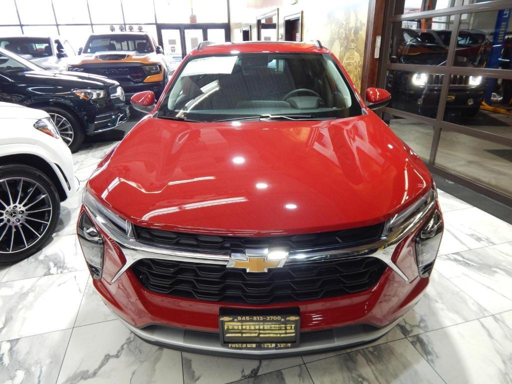 used 2026 Chevrolet Trax car, priced at $25,995