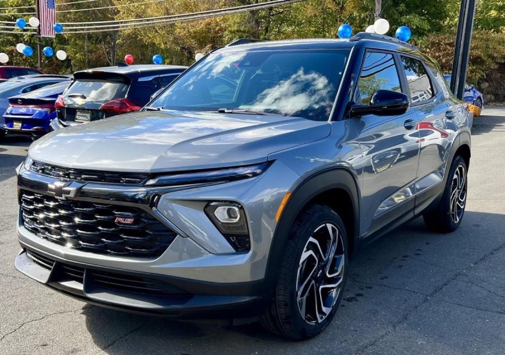 used 2025 Chevrolet TrailBlazer car, priced at $27,898