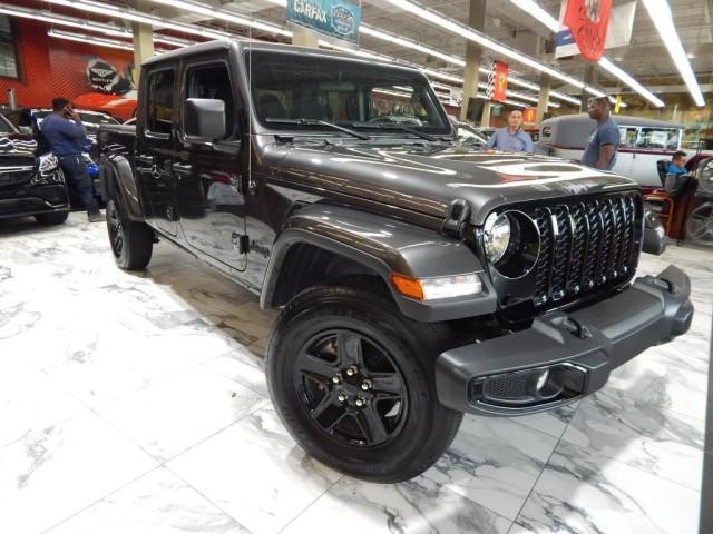 used 2022 Jeep Gladiator car, priced at $39,821