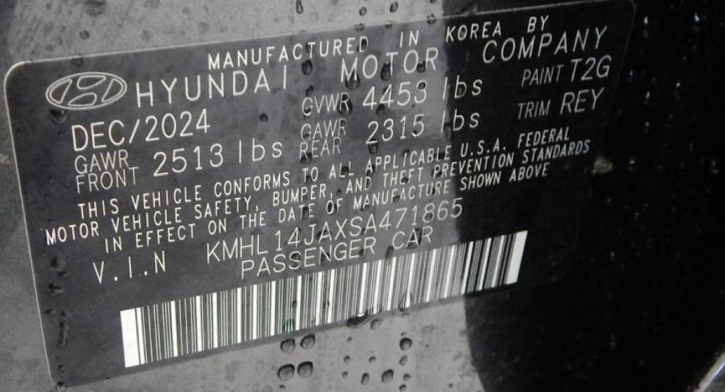 used 2025 Hyundai Sonata car, priced at $25,895