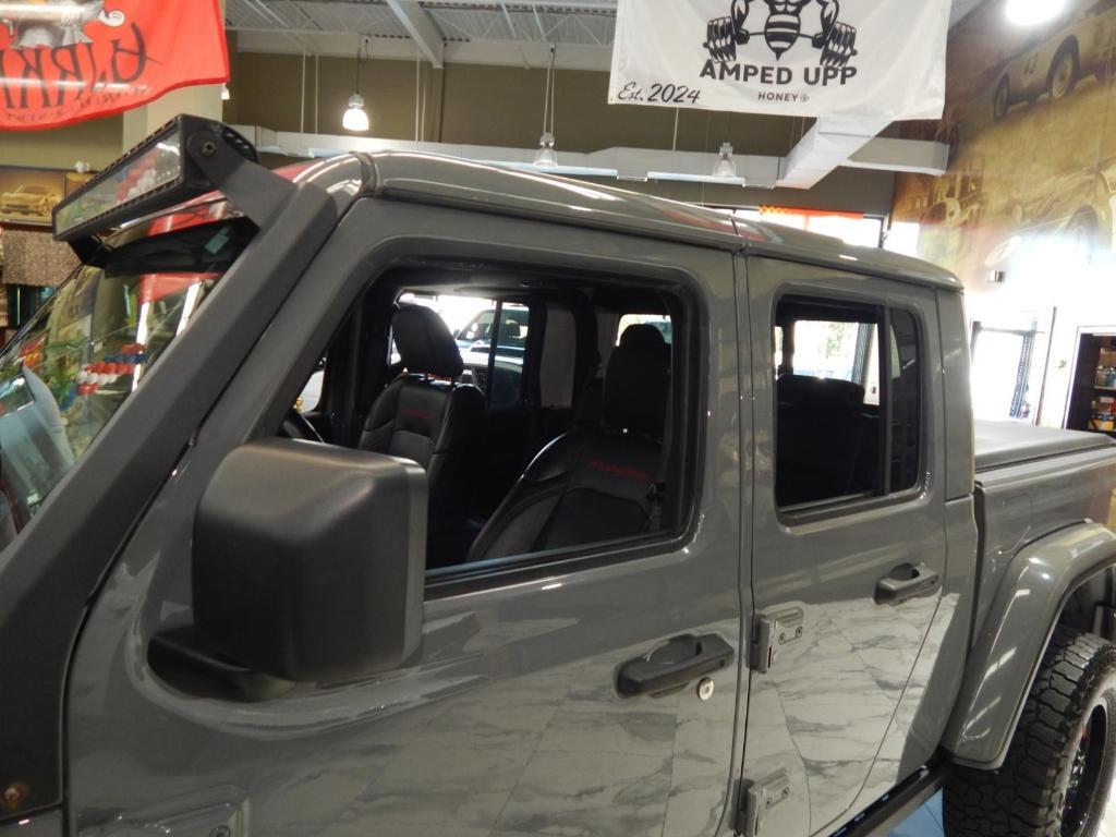 used 2021 Jeep Gladiator car, priced at $39,895