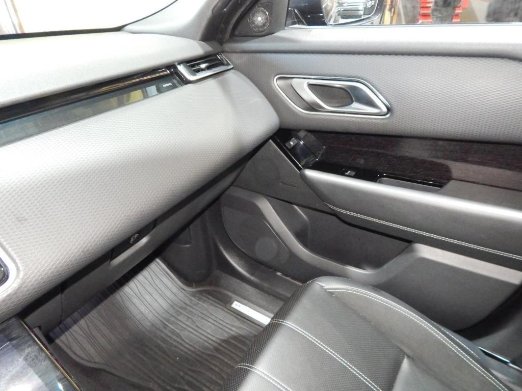 used 2021 Land Rover Range Rover Velar car, priced at $30,995