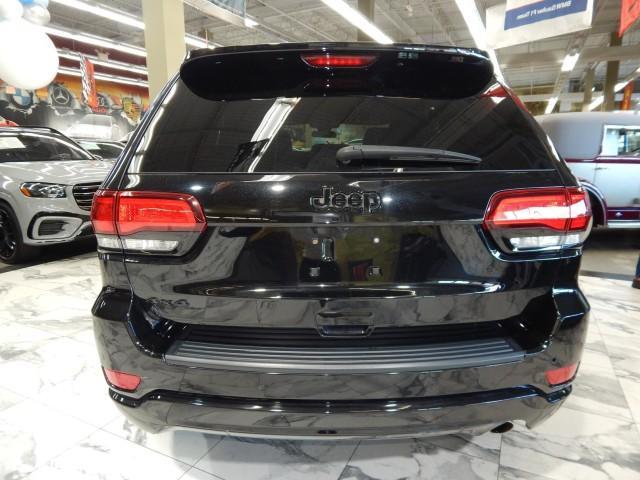 used 2021 Jeep Grand Cherokee car, priced at $28,895