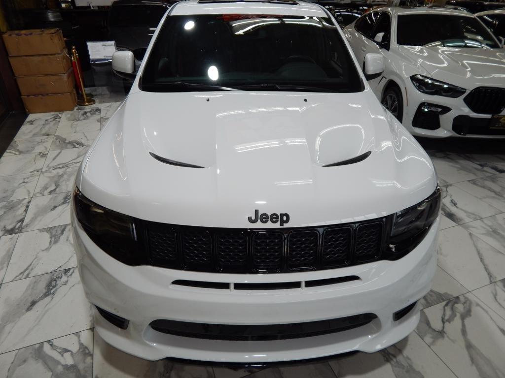 used 2019 Jeep Grand Cherokee car, priced at $39,985