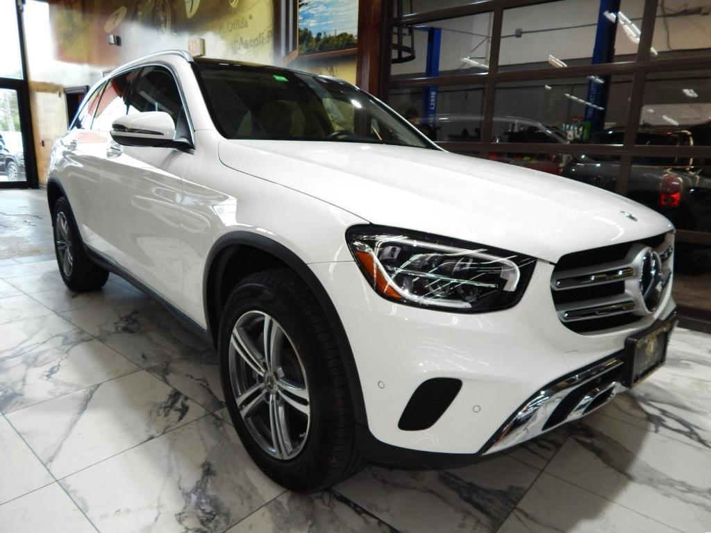 used 2022 Mercedes-Benz GLC 300 car, priced at $26,895