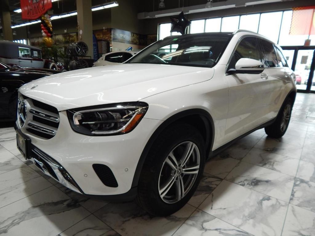 used 2022 Mercedes-Benz GLC 300 car, priced at $26,895