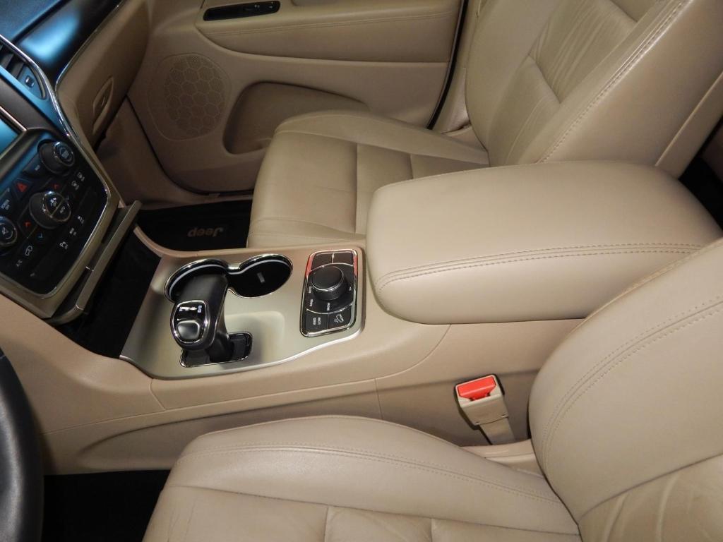used 2014 Jeep Grand Cherokee car, priced at $18,995