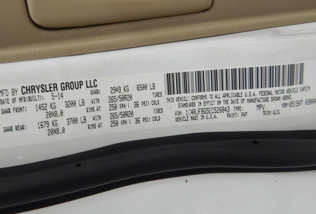used 2014 Jeep Grand Cherokee car, priced at $18,995
