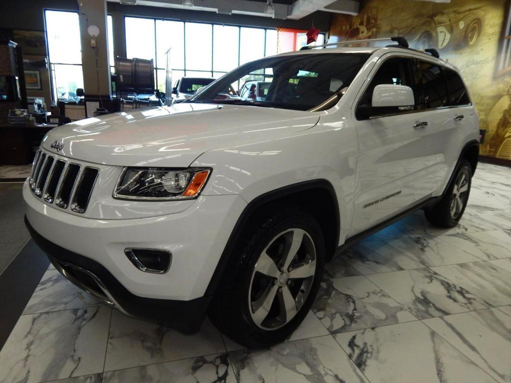 used 2014 Jeep Grand Cherokee car, priced at $18,995
