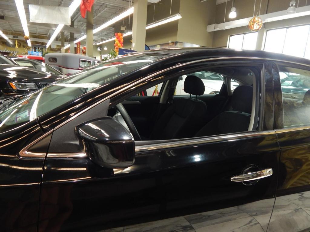 used 2014 Nissan Sentra car, priced at $5,885
