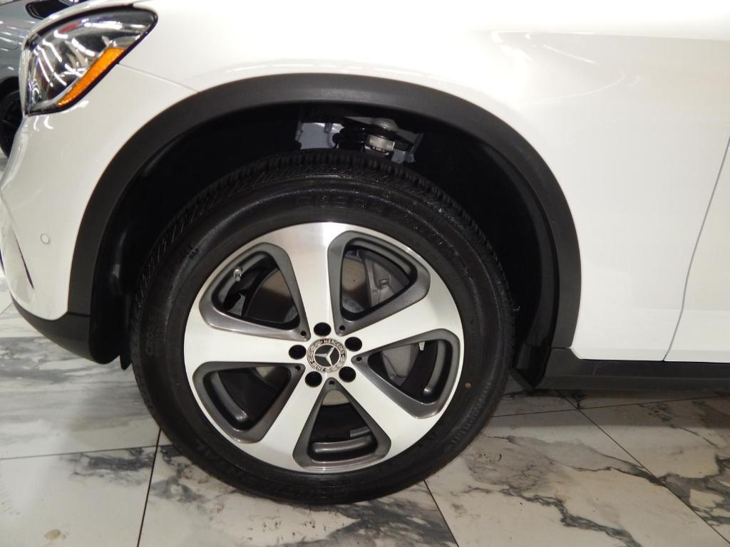 used 2023 Mercedes-Benz GLC 300 car, priced at $43,395