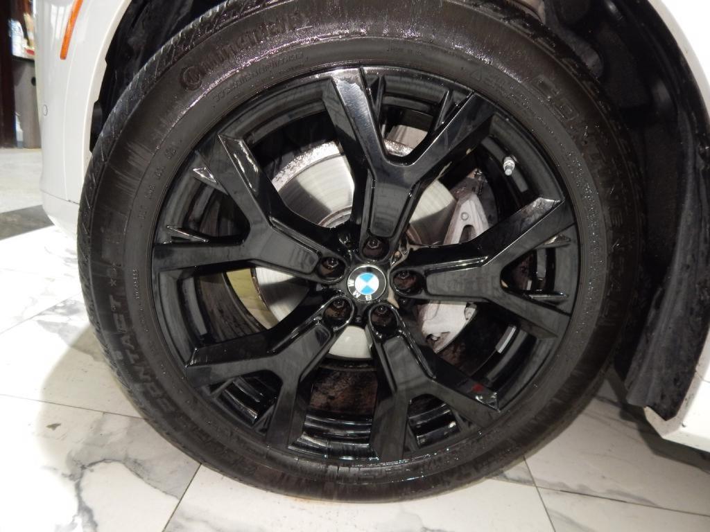 used 2021 BMW X7 car, priced at $32,895