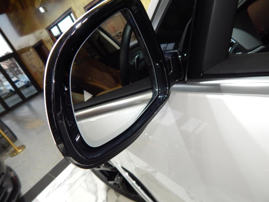 used 2021 BMW X7 car, priced at $32,895