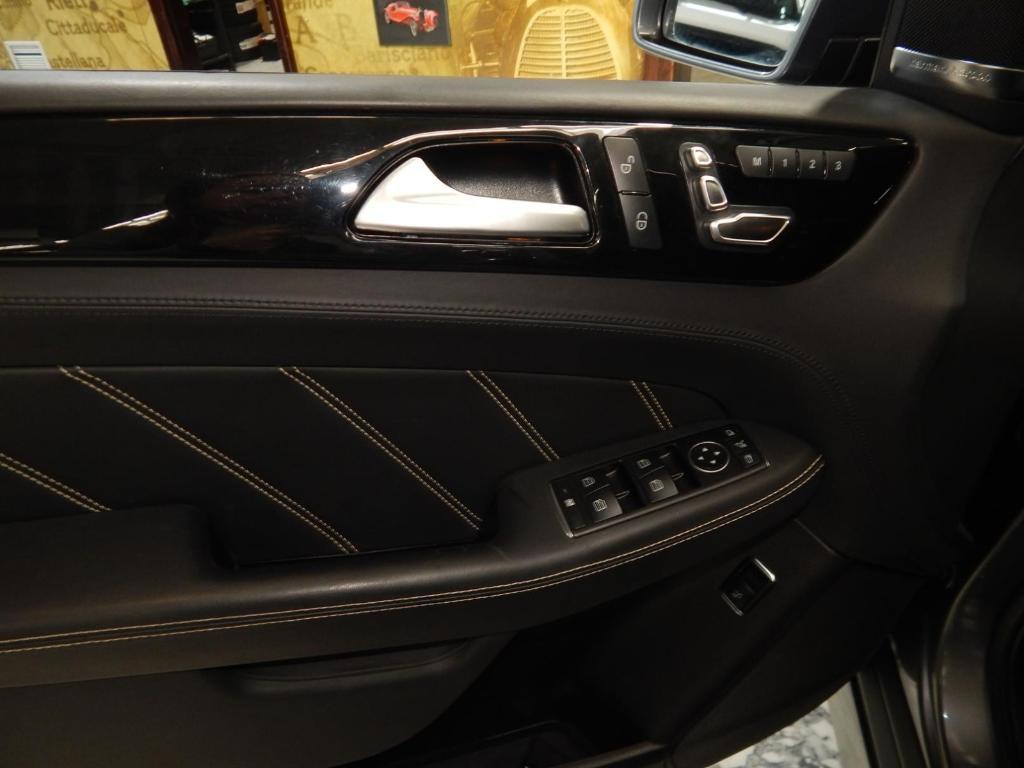 used 2018 Mercedes-Benz AMG GLE 63 car, priced at $38,995