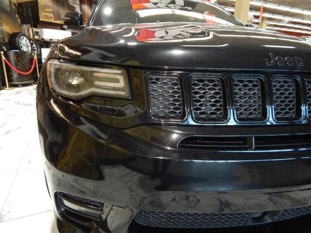 used 2021 Jeep Grand Cherokee car, priced at $41,621