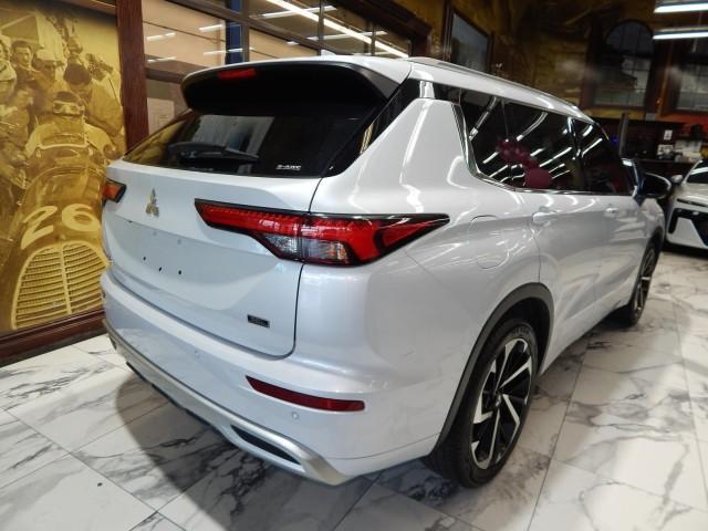 used 2022 Mitsubishi Outlander car, priced at $24,995