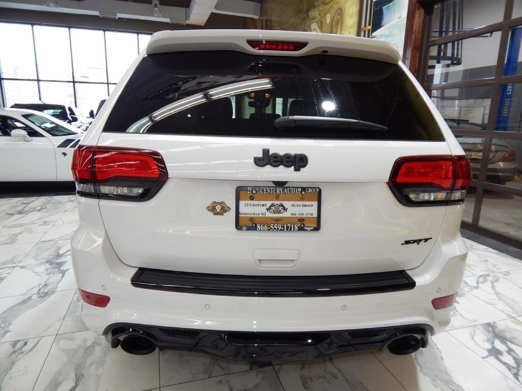 used 2021 Jeep Grand Cherokee car, priced at $49,275