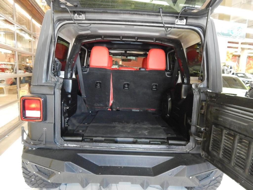used 2021 Jeep Wrangler Unlimited car, priced at $31,995