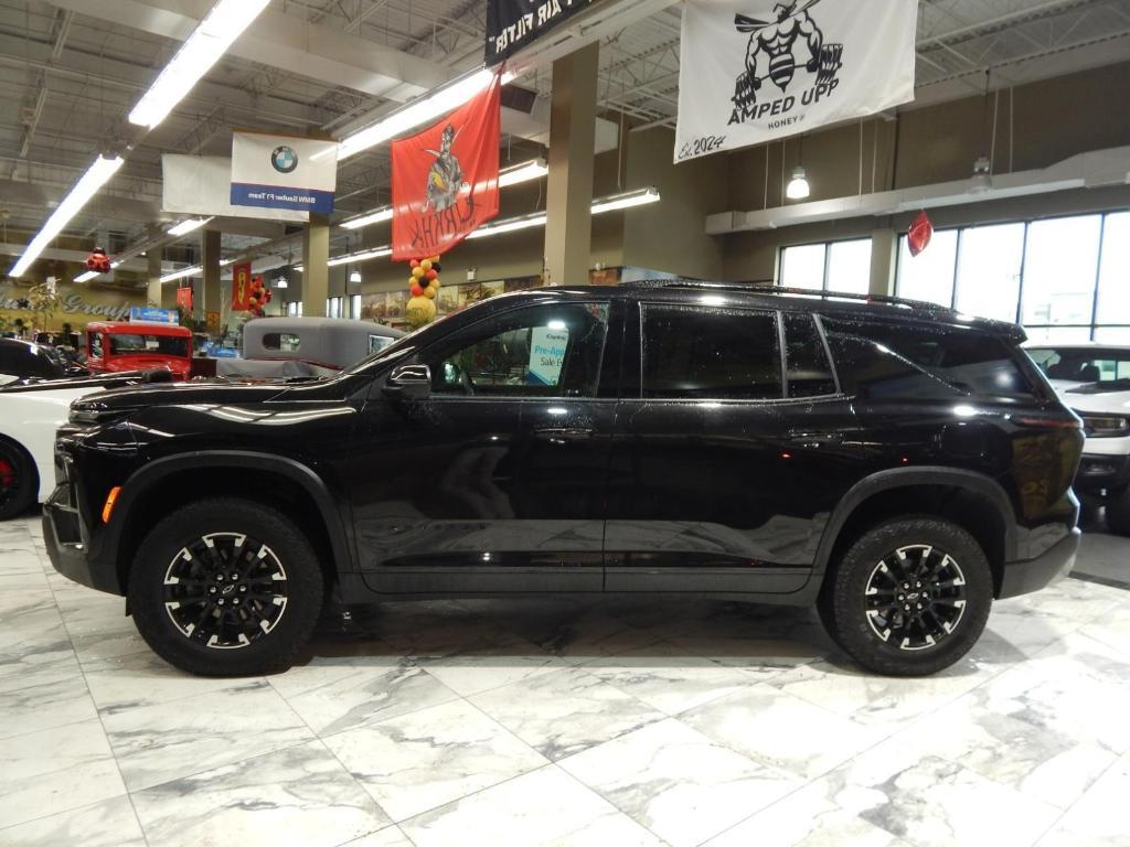 used 2024 Chevrolet Traverse car, priced at $49,895