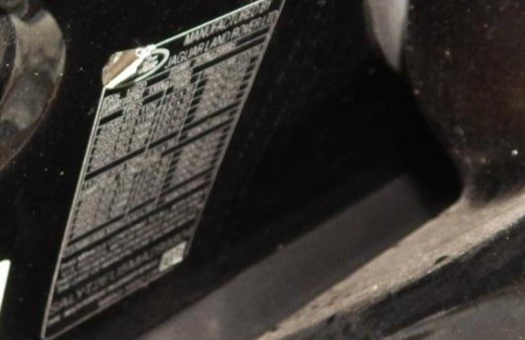 used 2021 Land Rover Range Rover Velar car, priced at $37,888