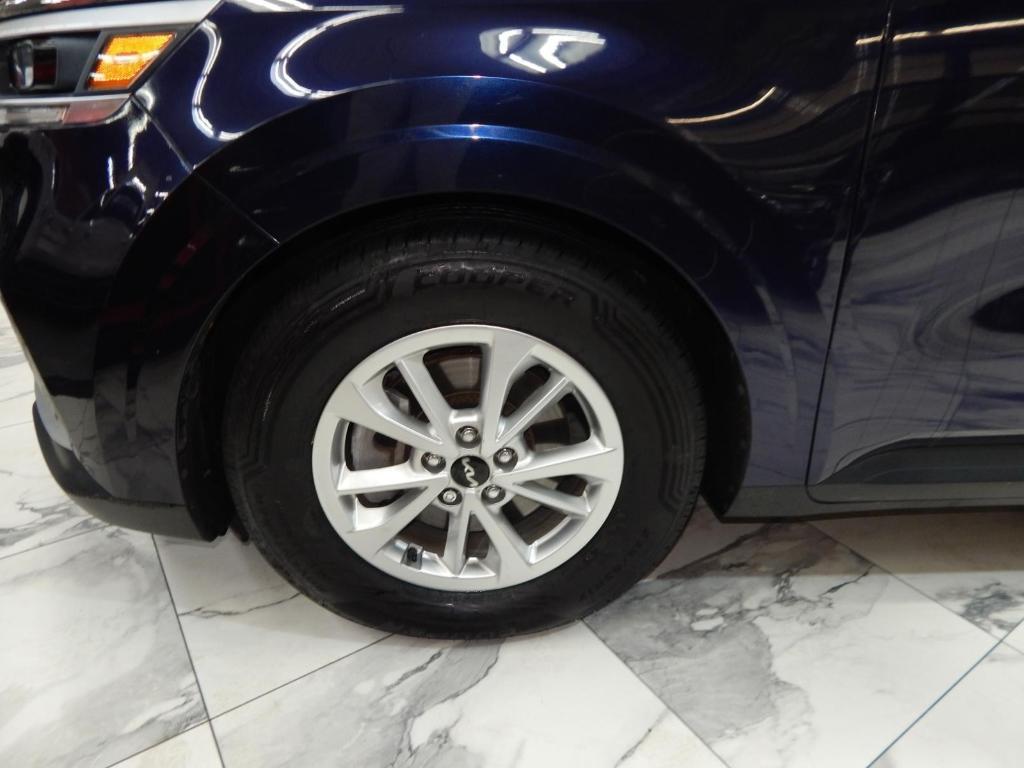 used 2022 Kia Carnival car, priced at $24,898