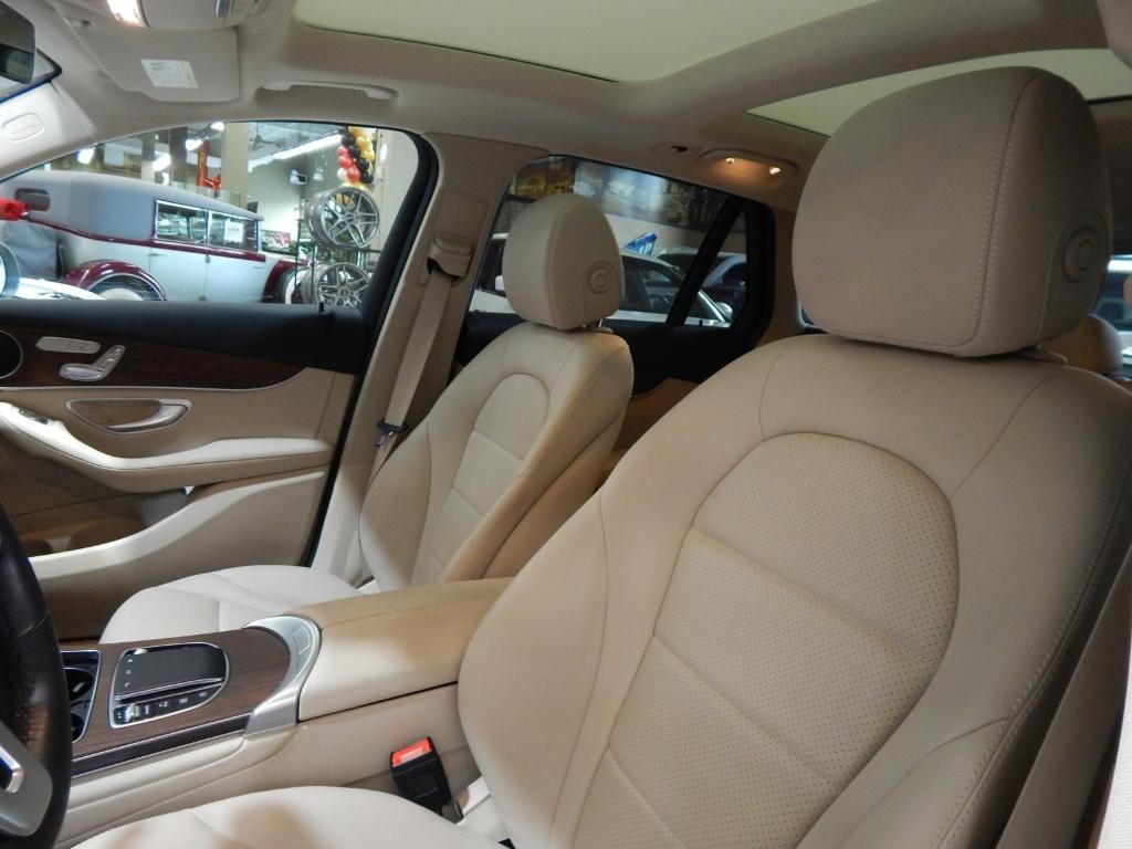 used 2022 Mercedes-Benz GLC 300 car, priced at $31,895