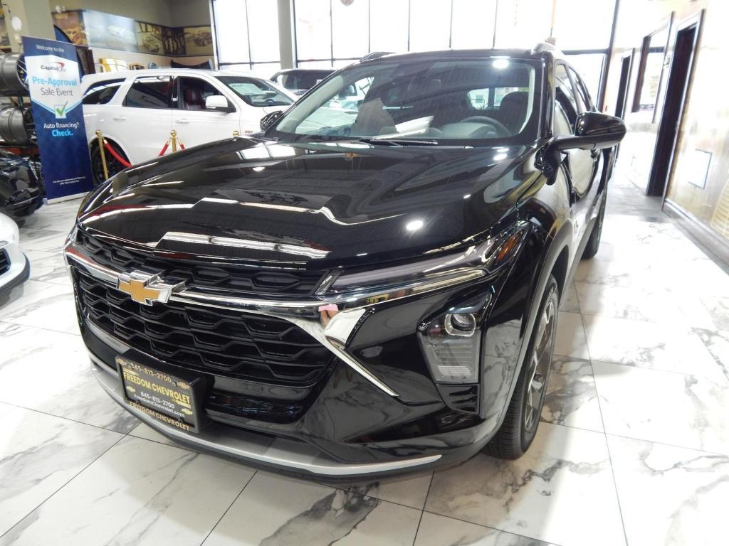 used 2025 Chevrolet Trax car, priced at $22,495