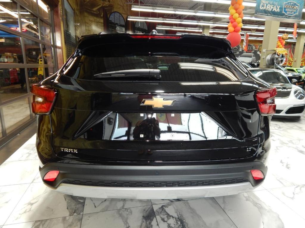 used 2025 Chevrolet Trax car, priced at $22,495