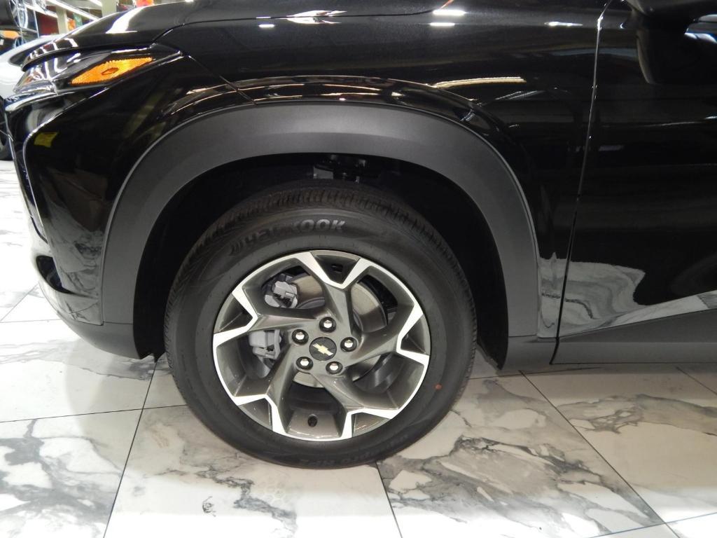 used 2025 Chevrolet Trax car, priced at $22,495