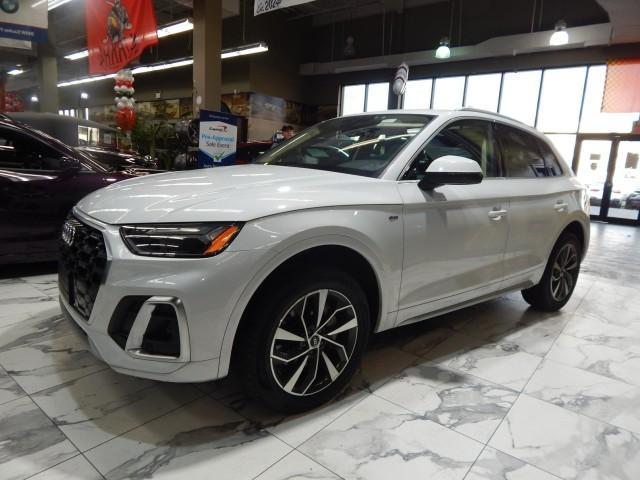 used 2022 Audi Q5 car, priced at $28,989