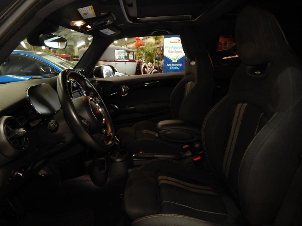 used 2021 MINI Hardtop car, priced at $14,995