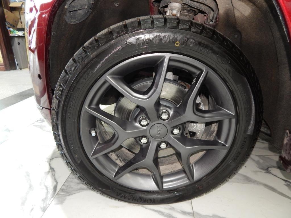 used 2020 Jeep Grand Cherokee car, priced at $19,595
