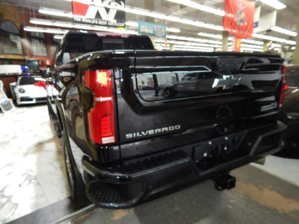 used 2024 Chevrolet Silverado 2500 car, priced at $65,975