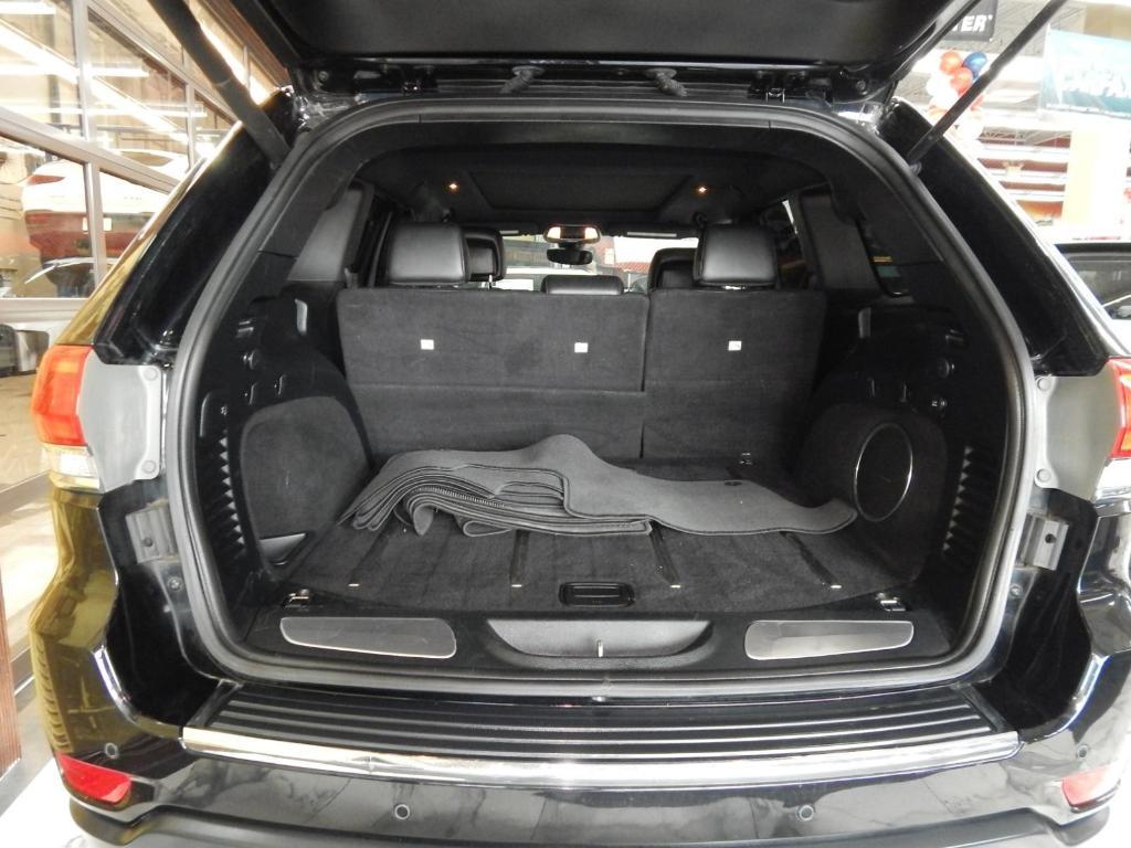used 2017 Jeep Grand Cherokee car, priced at $12,995