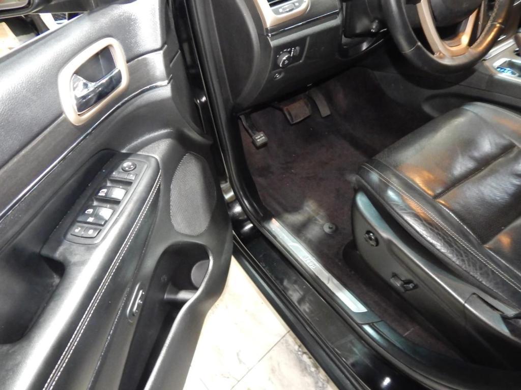 used 2017 Jeep Grand Cherokee car, priced at $12,995