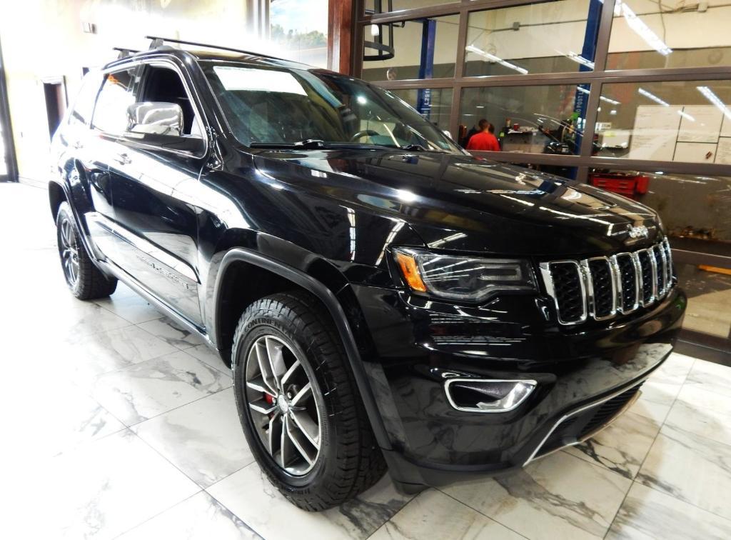used 2017 Jeep Grand Cherokee car, priced at $12,995