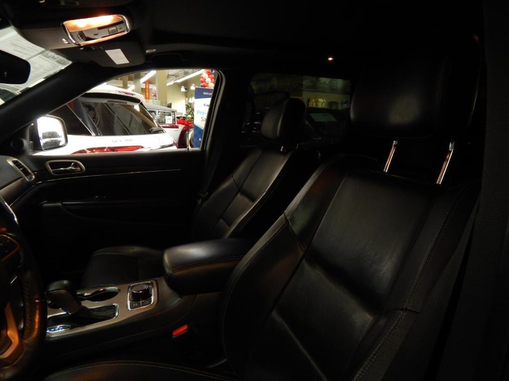 used 2017 Jeep Grand Cherokee car, priced at $12,995