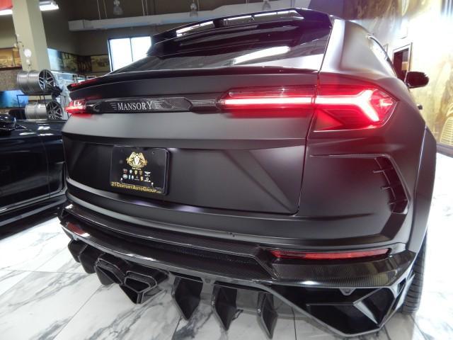 used 2021 Lamborghini Urus car, priced at $699,995