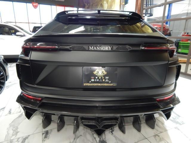 used 2021 Lamborghini Urus car, priced at $699,995