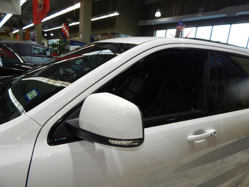 used 2020 Jeep Grand Cherokee car, priced at $53,975