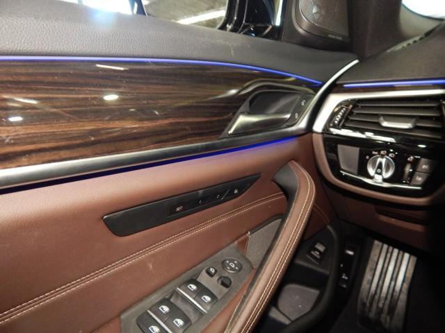 used 2022 BMW 530 car, priced at $29,721