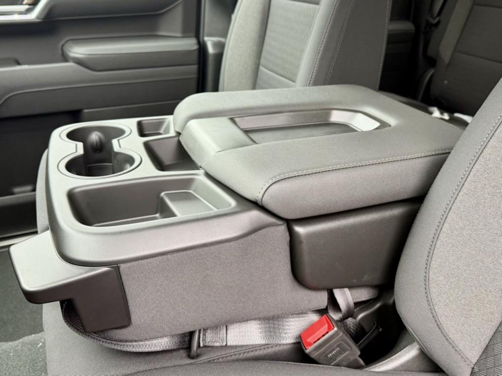 used 2025 Chevrolet Silverado 1500 car, priced at $43,995