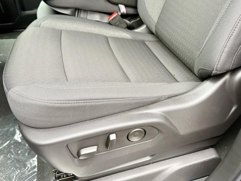 used 2025 Chevrolet Silverado 1500 car, priced at $43,995
