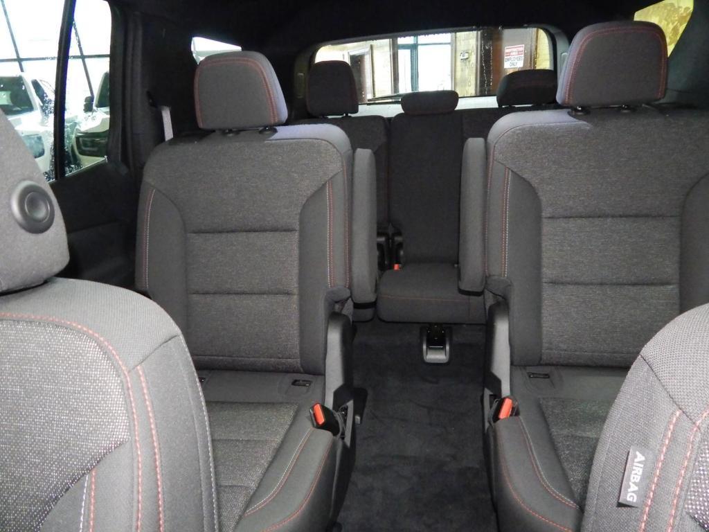 used 2024 Chevrolet Traverse car, priced at $43,995