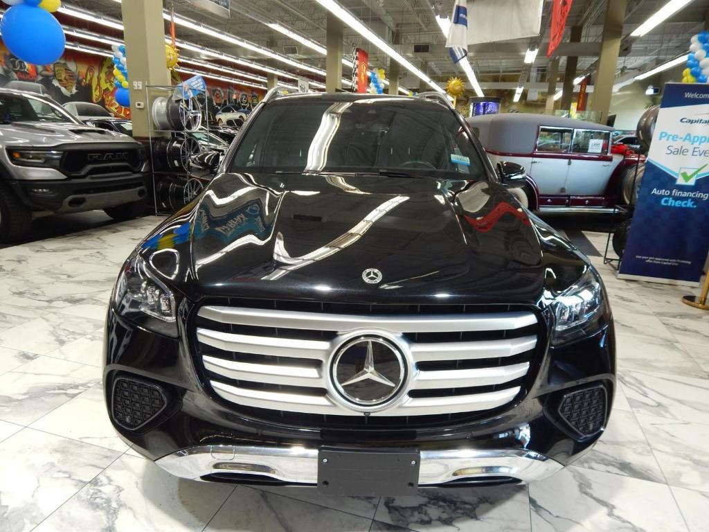 used 2024 Mercedes-Benz GLS 450 car, priced at $57,895