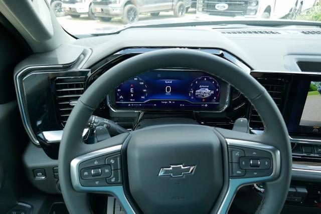 new 2025 Chevrolet Silverado 1500 car, priced at $57,915