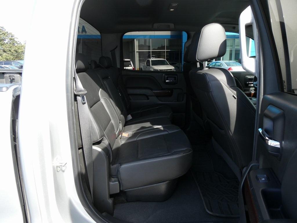 used 2018 GMC Sierra 1500 car, priced at $15,995
