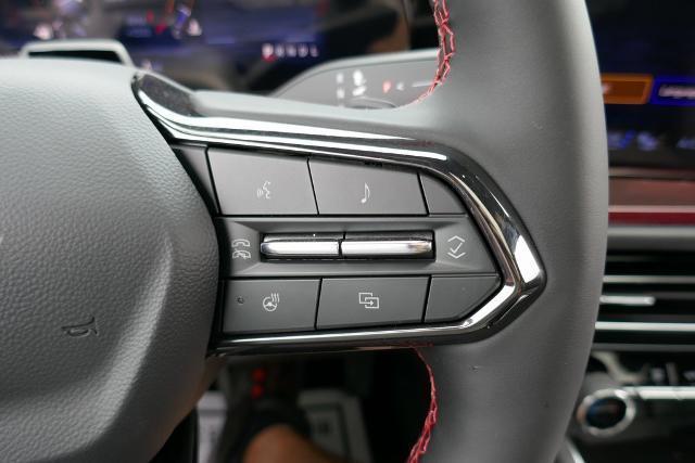 new 2025 Chevrolet Traverse car, priced at $58,095