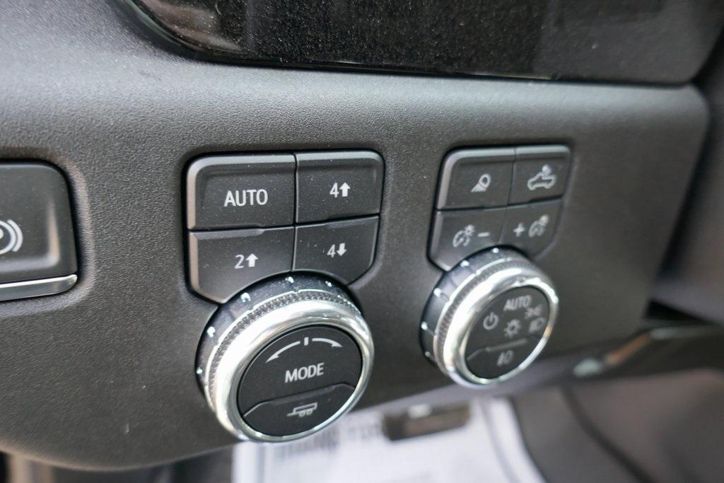 new 2025 GMC Sierra 2500 car, priced at $65,073