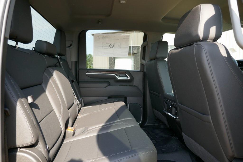 new 2025 GMC Sierra 2500 car, priced at $65,073